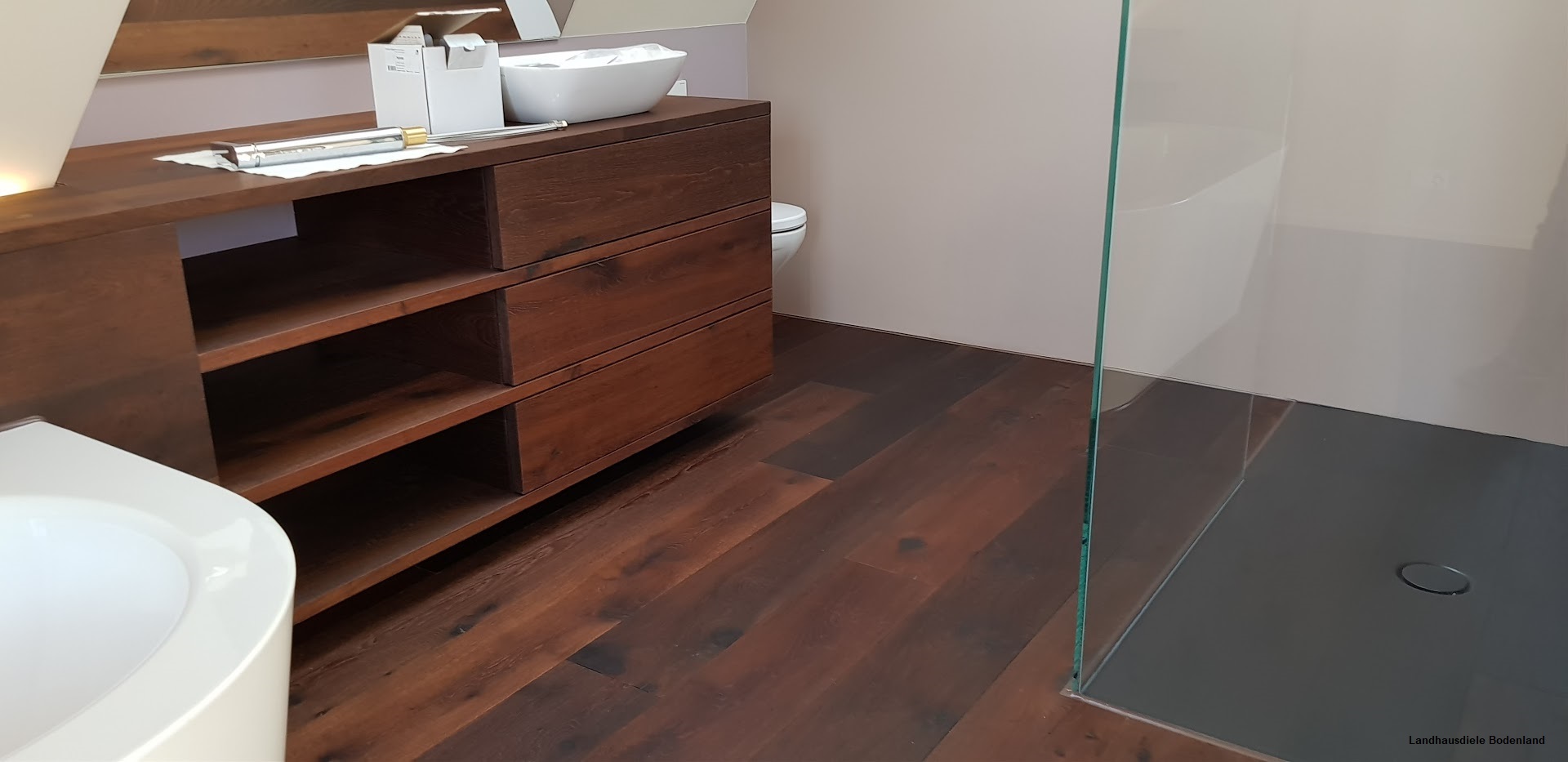 Landhausdielestorico1